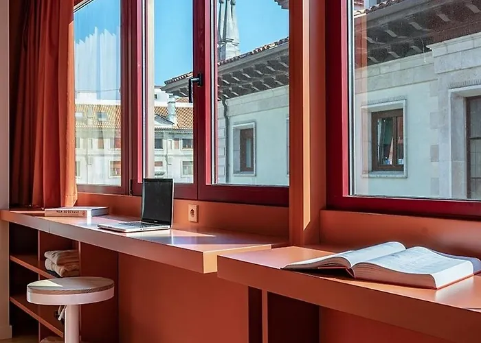 C3 Moderno Junto A La Catedral, Appartement *